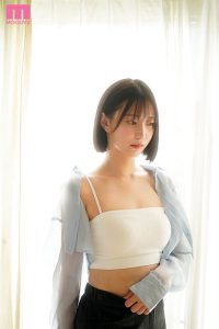 美谷朱音の感動的VR作品 レビュー