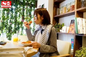 AVデビューまでの1年間を密着取材したドキュメンタリー