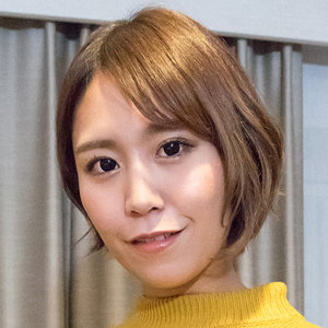 中尾芽衣子が挑むリアルなハメ撮り体験、電マと騎乗位で高まる快感の流れ